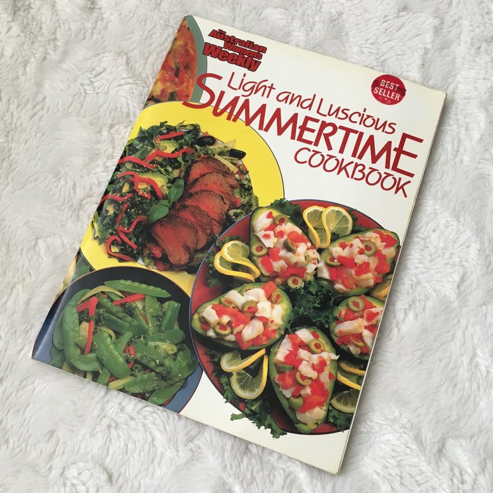 Vintage 1987 AWW Light & Luscious Summertime Cookbook Pamela Clark - Picture 1 of 11